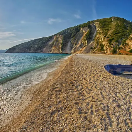 וילה Wonderful Kefalonia Lenalee 2 Bedrooms Seafront Spectacular Sea Views Spacious Sun Terrace Private Outdoor Pool Assos