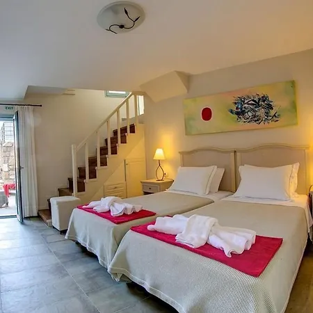 Wonderful Kefalonia Lenalee 2 Bedrooms Seafront Spectacular Sea Views Spacious Sun Terrace Private Outdoor Pool Assos אסוס